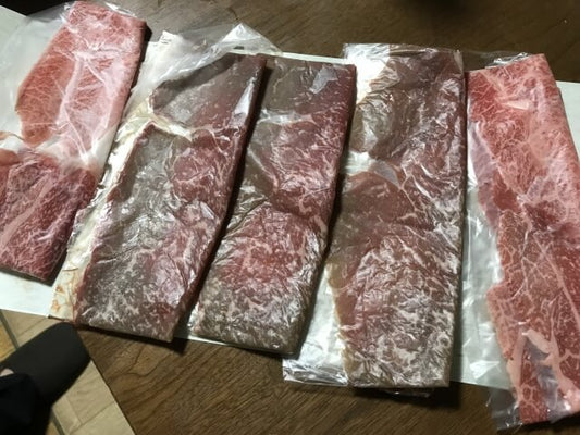 変色した牛肉は腐りかけている？変色する理由から大丈夫な色まで解説