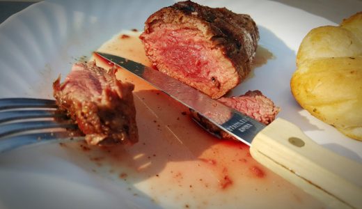 焼肉を食べるとすぐ下痢になる？原因と対策を徹底解説