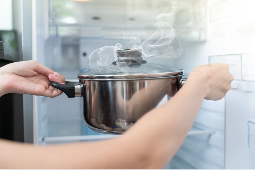 熱いもの 冷蔵庫